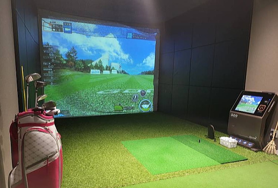 シミュレーションゴルフを楽しみながら上達できる！